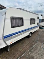 Hobby 560 KMFE – Voortent + zij-uitbouw, airco, fietsenrek, Caravans en Kamperen, Caravans, Hobby, Particulier, 5 tot 6 meter
