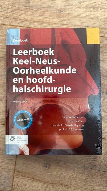 Leerboek keel-neus-oorheelkunde en hoofd-halschirurgie beschikbaar voor biedingen
