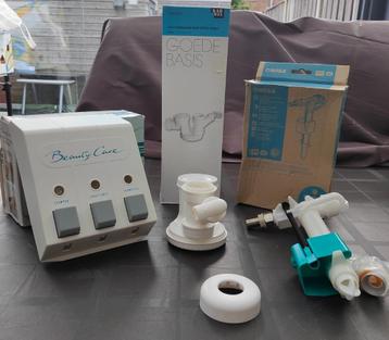 Sanitair onderdelen en accessoires nieuw beschikbaar voor biedingen