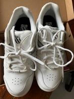 Tennis schoenen K swiss mt 37, Sport en Fitness, Tennis, Schoenen, Ophalen of Verzenden, Zo goed als nieuw, K-Swiss