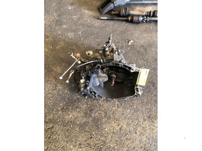 Versnellingsbak van een Citroen Berlingo, Auto-onderdelen, Transmissie en Toebehoren, Gebruikt, 3 maanden garantie