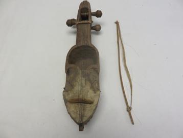 Sarangi Nepali beschikbaar voor biedingen