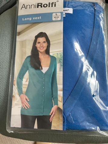 Nieuw lang, kobaltblauw vest. Maat L beschikbaar voor biedingen