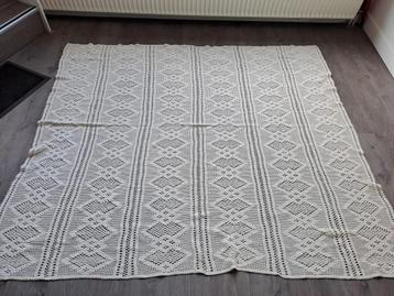 Vintage sprei beschikbaar voor biedingen