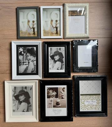 Diverse fotolijsten nieuw in plastic  beschikbaar voor biedingen