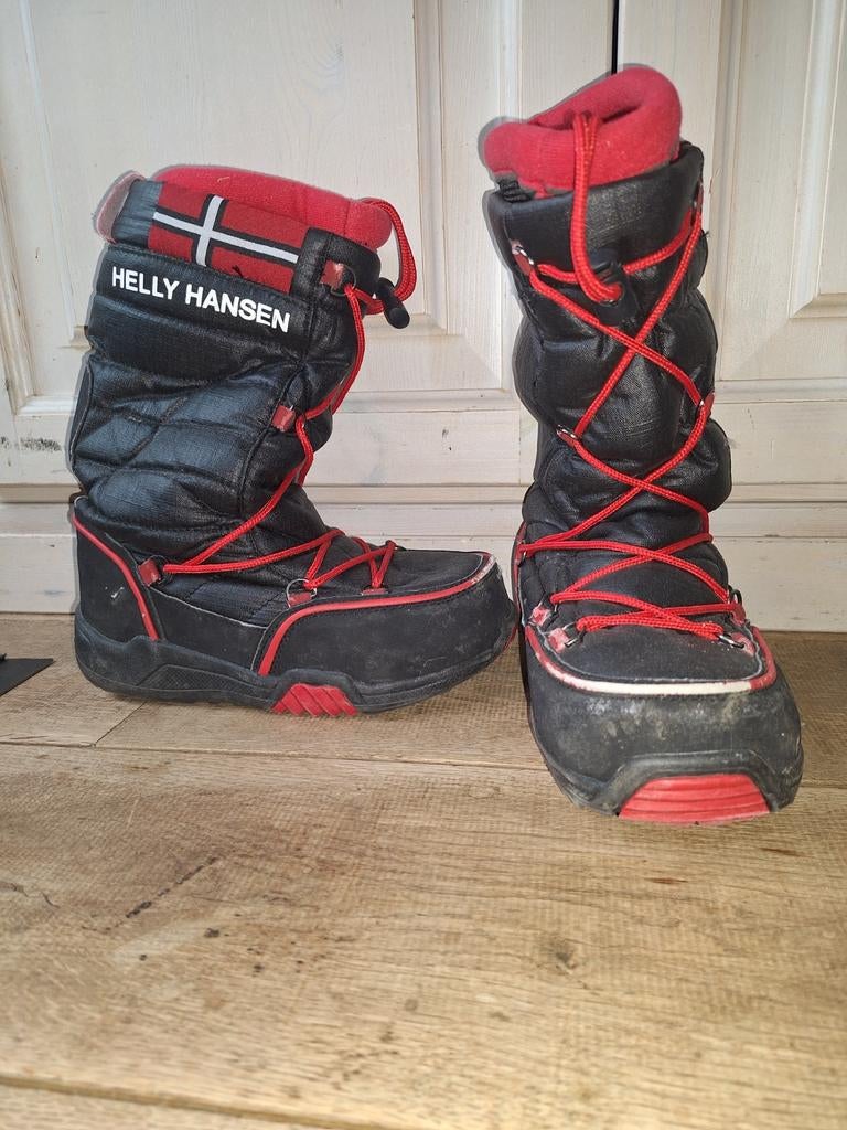 Helly Hansen Snowboots Maat 35 - Warme Winterlaarzen, Gebruikt, Jongen of Meisje, Overige typen, Ophalen of Verzenden