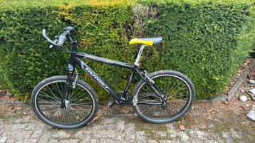 Mountainbike beschikbaar voor biedingen