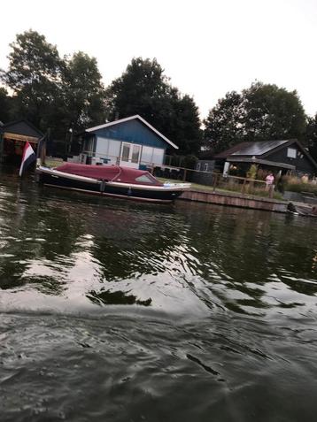 Stalen IJsselmeer vlet beschikbaar voor biedingen