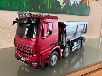 Tamiya 1/14 Mercedes 8x4 met MFC-01/Kiepspindel Ready To Run beschikbaar voor biedingen