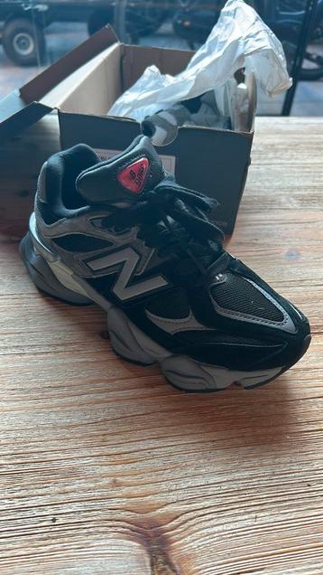 New balance 9060 maat 38 nieuw ongedragen beschikbaar voor biedingen