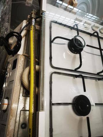 Bosch gaskookplaat + gasslang beschikbaar voor biedingen