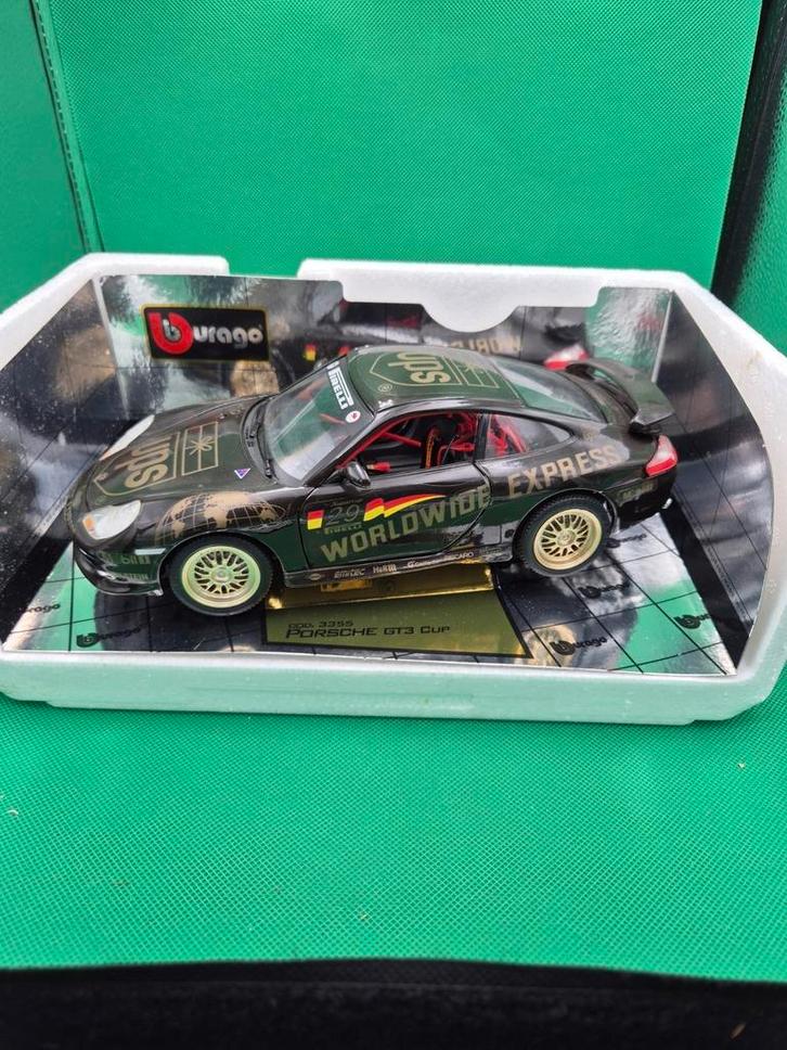 132 porsche Gt3 cup #29 1/18 bburago, Hobby en Vrije tijd, Modelauto's | 1:18, Zo goed als nieuw, Bburago, Ophalen of Verzenden