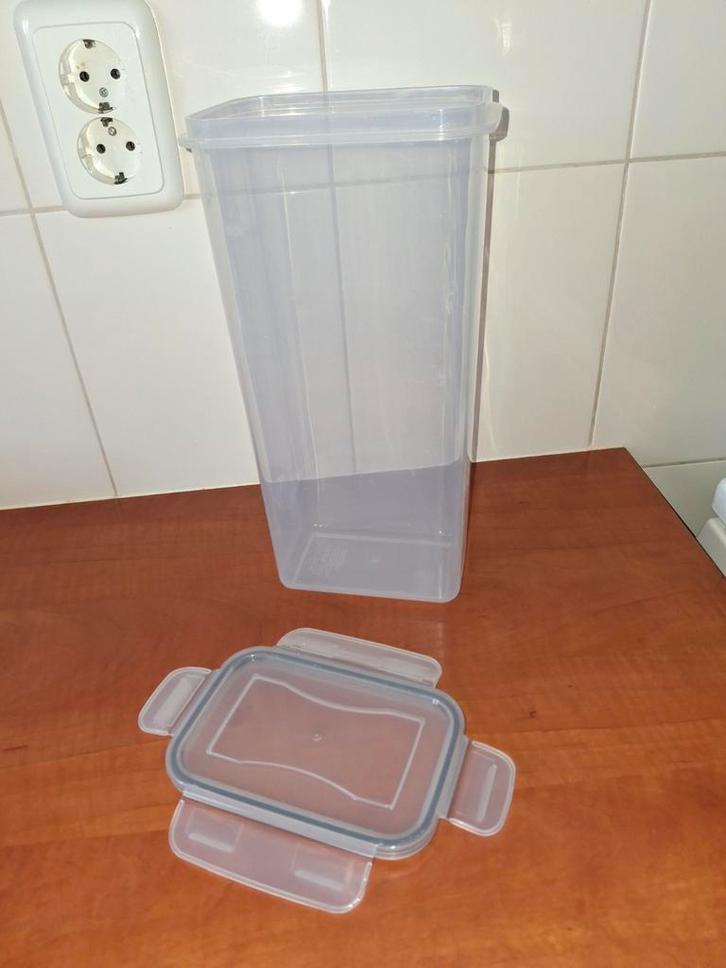 Grote Voorraadbus - 2600 ml, Huis en Inrichting, Keuken | Keukenbenodigdheden, Zo goed als nieuw, Ophalen of Verzenden