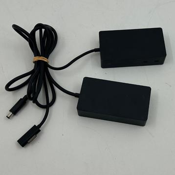 Microsoft Surface Dock 2 | Docking station | Met voeding | M beschikbaar voor biedingen
