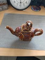Theepot olifant kleur bruin, Ophalen of Verzenden, Zo goed als nieuw, Dier