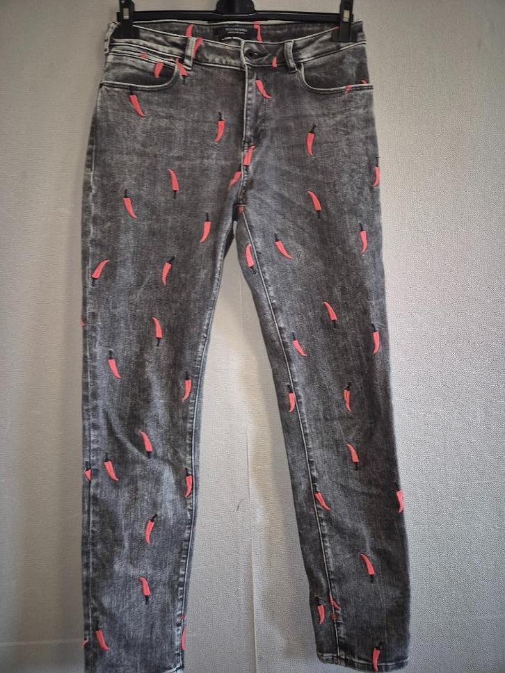 Nieuwe aparte jeans Scoth & Soda 25/32, Kleding | Dames, Spijkerbroeken en Jeans, Nieuw, W27 (confectie 34) of kleiner, Grijs