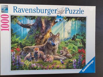 Ravensburger puzzel Wolf met welpjes, 1000 stukjes  beschikbaar voor biedingen