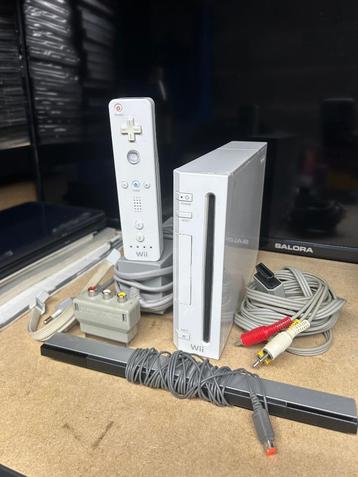 Nintendo wii compleet incl controller! beschikbaar voor biedingen