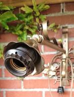rustieke /landelijk/ oude wandlamp/zwenklamp /uitschuifbaar, Ophalen of Verzenden, Gebruikt, Metaal, Landelijke / nostalgisch/handwerk
