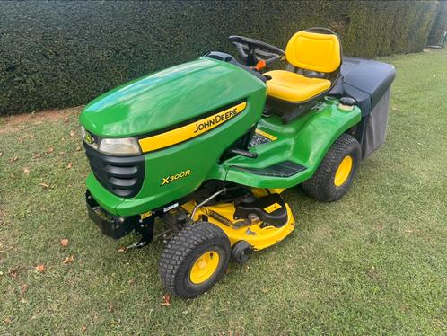 John deere X300R nette en goede staat, Tuin en Terras, Zitmaaiers, Zo goed als nieuw, 90 tot 120 cm, Ophalen