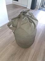 plunjebaal met inhoud, Verzamelen, Ophalen, Landmacht, Nederland, Kleding of Schoenen