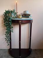 Kleine vintage sidetable met wit marmeren blad, Huis en Inrichting, Tafels | Sidetables, Ophalen, Gebruikt, Vintage, Overige vormen