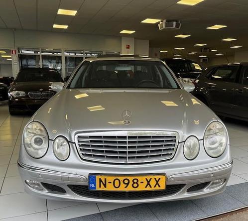 Mercedes-Benz E-klasse 240 Elegance/Youngtimer/Schuifdak/Aut, Auto's, Mercedes-Benz, Te koop, E-Klasse, ABS, Airbags, Airconditioning