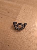 Origineel baret embleem KNIL jagers Nederlands Indië oorlog, Ophalen of Verzenden, Landmacht, Nederland, Helm of Baret