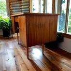 Vintage houten bureau / desk, Antiek en Kunst, Ophalen