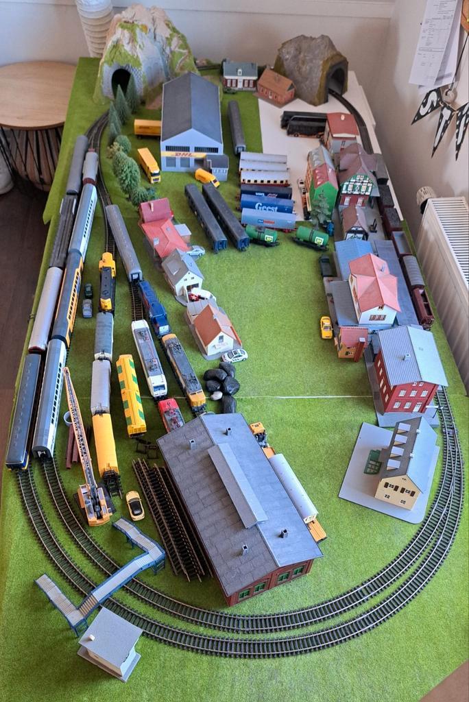 Complete set modelspoorbaan HO, Hobby en Vrije tijd, Modeltreinen | H0, Zo goed als nieuw, Overige typen, Gelijkstroom, Piko, Ophalen of Verzenden
