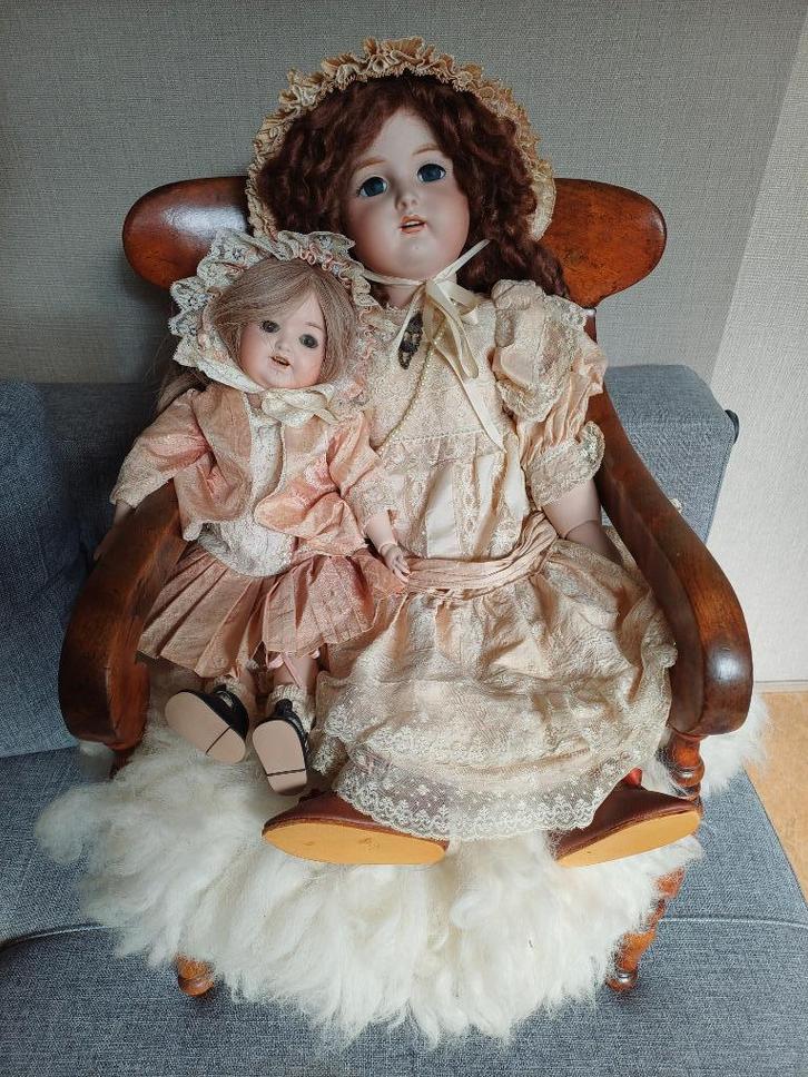 Porseleinen poppen, Verzamelen, Poppen, Zo goed als nieuw, Pop, Ophalen of Verzenden