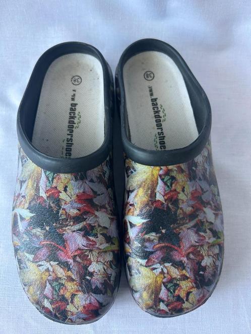 Tuinklompen van het merk backdoorshoes in maat 38, Kleding | Dames, Schoenen, Gedragen, Sneakers of Gympen, Verzenden