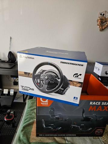 Thrustmaster T300RS met pedalen, shifter en race seat  beschikbaar voor biedingen