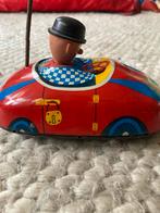 Vintage blikken speelgoedauto met chauffeur, Antiek en Kunst, Antiek | Speelgoed, Ophalen of Verzenden
