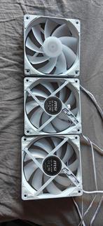 Msi. Rgb 120 mm 3 + 1 gratis case fans, Computers en Software, Computerkoelers, Ophalen of Verzenden, Zo goed als nieuw, Luchtkoeling