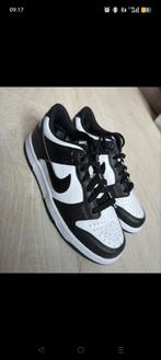 Nike Dunk Low Panda, Ophalen of Verzenden