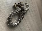 Dominante zilverkleurige Dragon Bone-armband – 23 cm, Sieraden, Tassen en Uiterlijk, Armbanden, Ophalen of Verzenden, Nieuw, Zilver