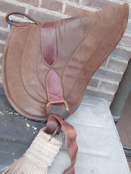 Barebackpad bruin suède, leer, met singel Parelli, Dieren en Toebehoren, Paarden en Pony's | Hoofdstellen en Tuigage, Gebruikt