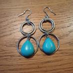 Turquoise oorhangers, Sieraden, Tassen en Uiterlijk, Oorbellen, Overige materialen, Overige kleuren, Ophalen of Verzenden, Met edelsteen