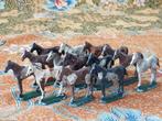 14 paarden mooi antiek speelgoed uit Engeland van tin 1900.