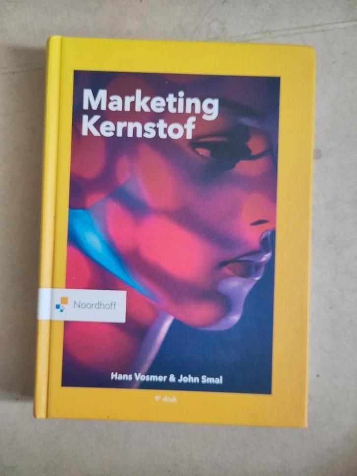 John Smal - Marketing Kernstof, Boeken, Economie, Management en Marketing, Zo goed als nieuw, Economie en Marketing, Ophalen of Verzenden