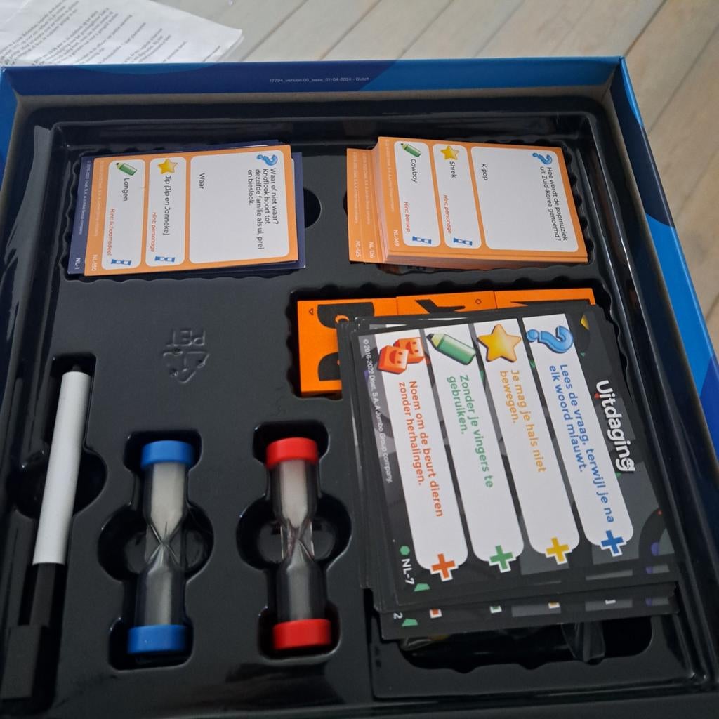 Party & Co Family - Zo goed als nieuw!, Hobby en Vrije tijd, Vijf spelers of meer, Ophalen of Verzenden, Zo goed als nieuw, Jumbo