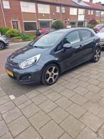 KIA RIO 1.2 I 5DRS 2013 Grijs, Auto's, Origineel Nederlands, Te koop, Zilver of Grijs, 5 stoelen