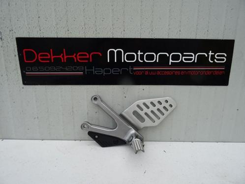 Linker Schetsplaat / Voetsteun Yamaha YZF R6 2006-2016 RJ15, Motoren, Onderdelen | Yamaha, Gebruikt, Ophalen of Verzenden