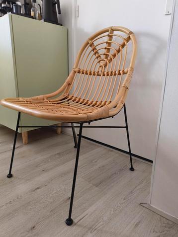 Leuke set van 4 rotan stoelen beschikbaar voor biedingen