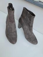 Laarsjes Suede / Lak Unisa Laarsjes (Maat 39), Kleding | Dames, Schoenen, Bruin, Lage of Enkellaarzen, Nieuw, Ophalen of Verzenden