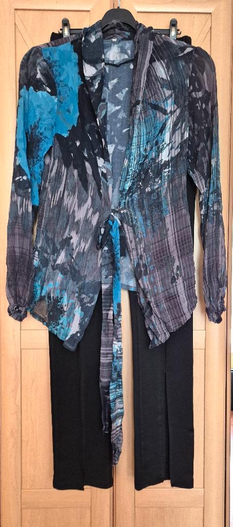 Setje van over blouse en broek met splitten - Mt 36, Kleding | Dames, Broeken en Pantalons, Zo goed als nieuw, Maat 36 (S), Zwart