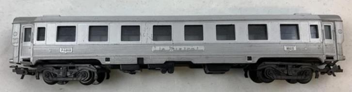 Lima H0 1:87 SNCF rijtuig Le Mistral 9107 modelspoor wagon, Hobby en Vrije tijd, Modeltreinen | H0, Zo goed als nieuw, Wagon, Gelijkstroom