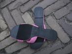 GRATIS VERZENDEN NIEUWE ROZE BOHOO IBIZA SLIPPERS 39, Slippers, Verzenden, Nieuw, Roze