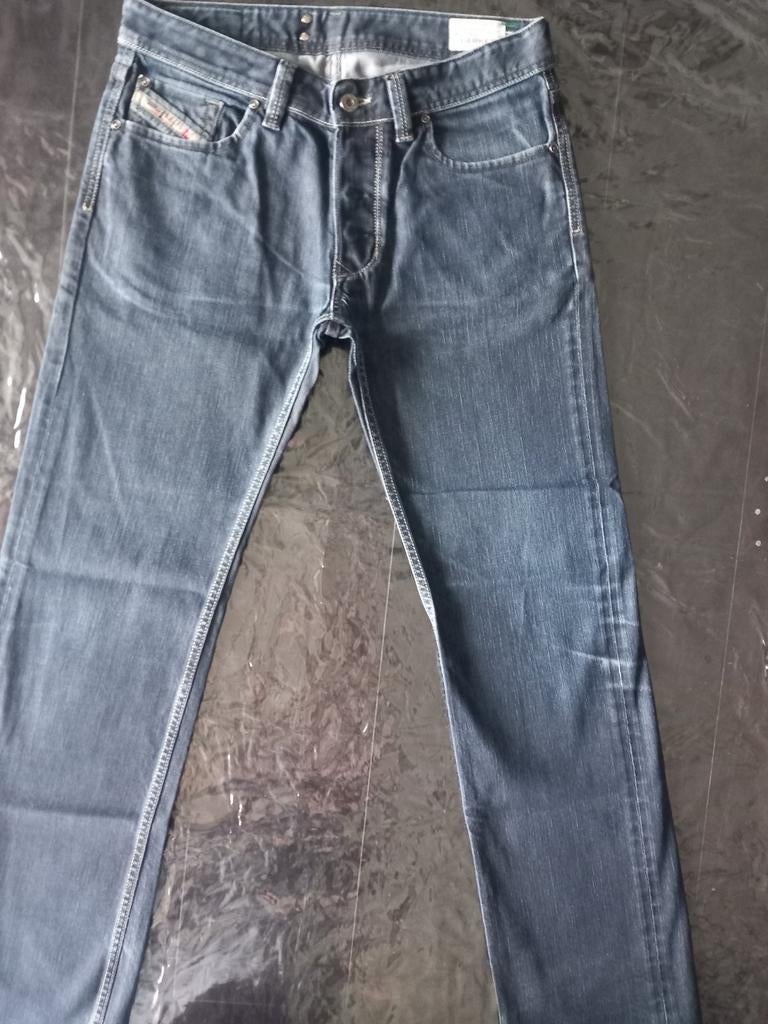 CLASSIC DIESEL LARKEE REGULAR STRAIGHT JEANS SIZE 31/32, Diesel, Blauw, W32 (confectie 46) of kleiner, Ophalen of Verzenden